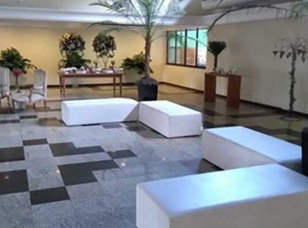 Aluguel de móveis para festas e eventos